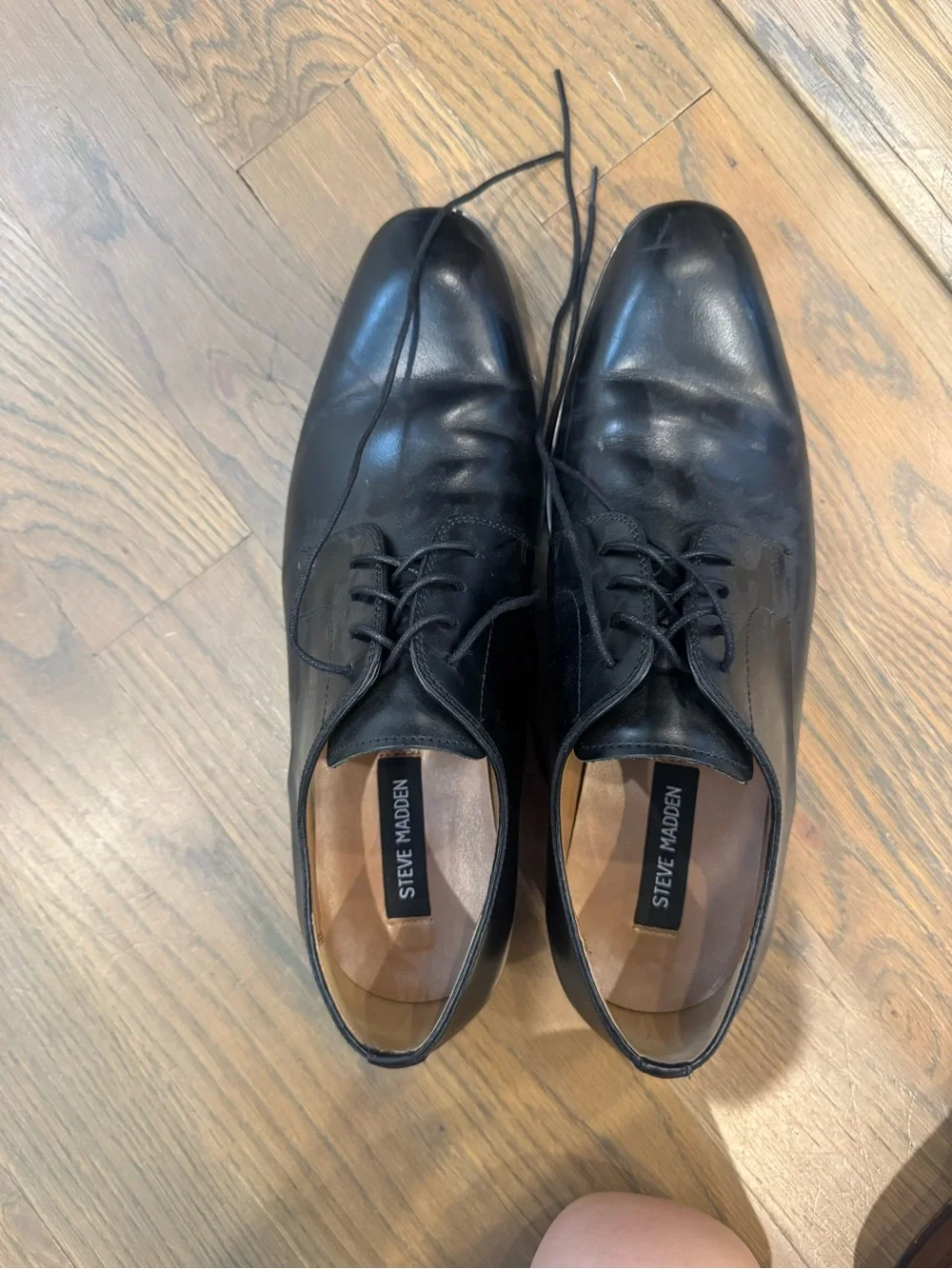 Steve Madden Black Leather Derby Dress Shoes